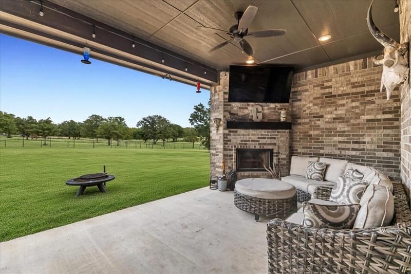 127 Paradise Oaks Court, Paradise TX 76073 - Photo 35