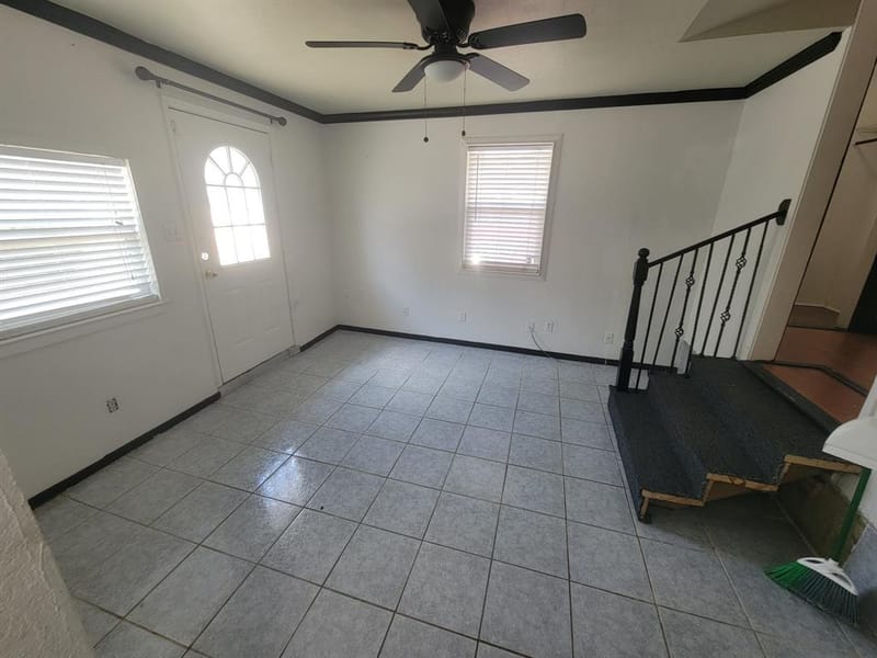 3906 Mercury, Haltom City TX 76111 - Photo 7