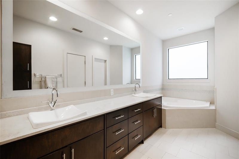 4618 Cedar Springs Road # C, Dallas TX 75219 - Photo 6