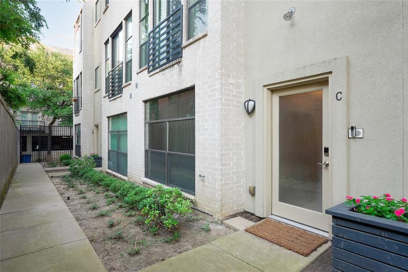 4618 Cedar Springs Road # C, Dallas TX 75219 - Photo 14