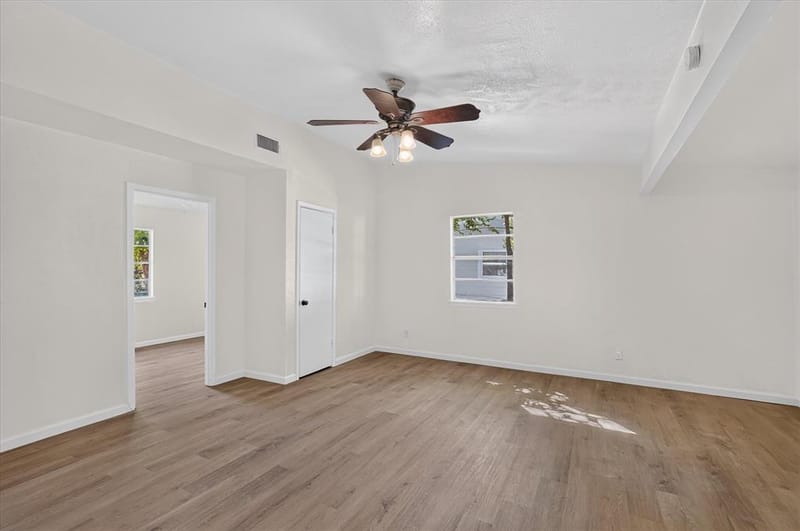 1018 Jardin Drive, Mesquite TX 75149 - Photo 6