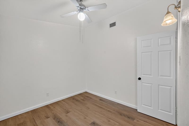 1018 Jardin Drive, Mesquite TX 75149 - Photo 16