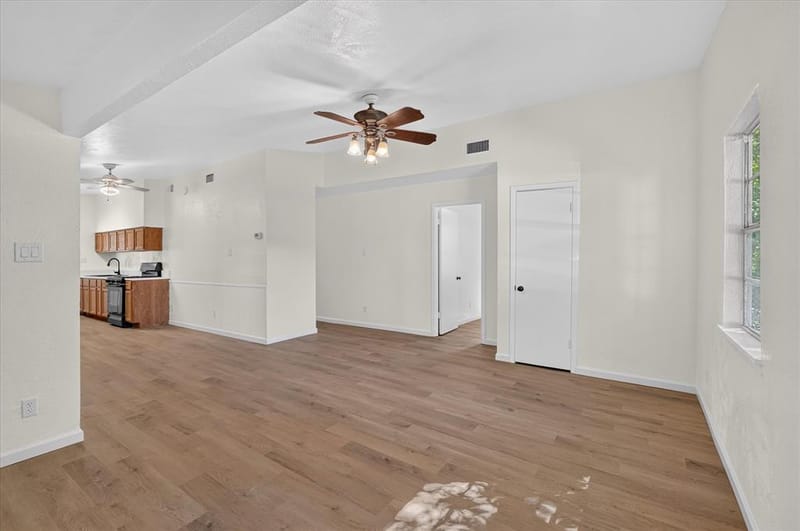 1018 Jardin Drive, Mesquite TX 75149 - Photo 5