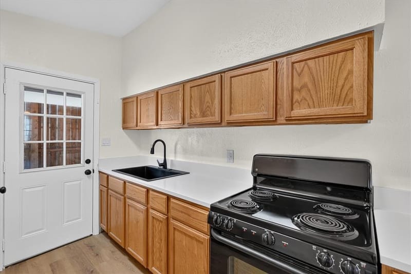 1018 Jardin Drive, Mesquite TX 75149 - Photo 9