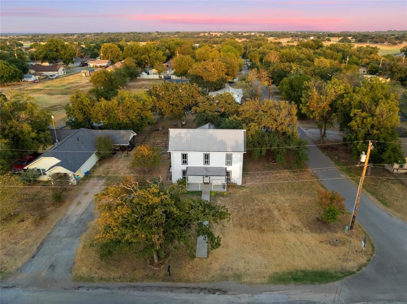 202 N Kickapoo Street, Lipan TX 76462 - Photo 34