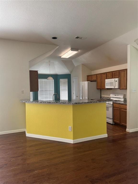 6711 Kinross Drive, Arlington TX 76002 - Photo 7