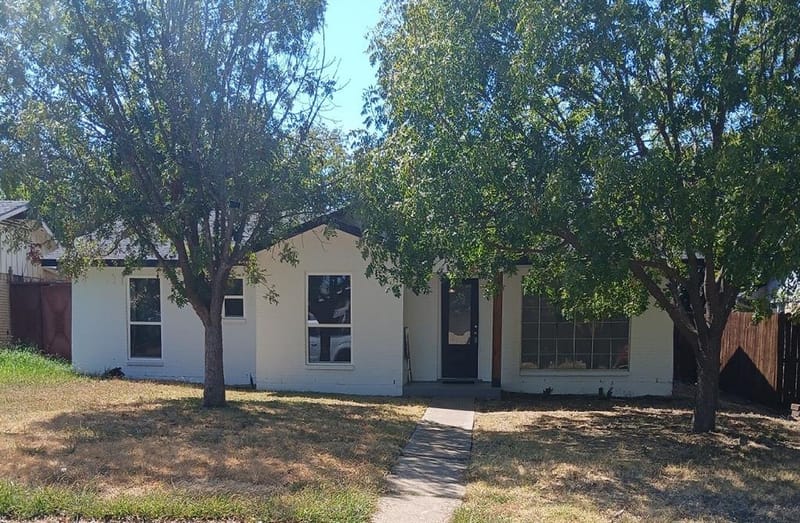 719 Kelso Drive, Dallas TX 75211