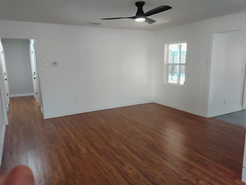719 Kelso Drive, Dallas TX 75211 - Photo 5