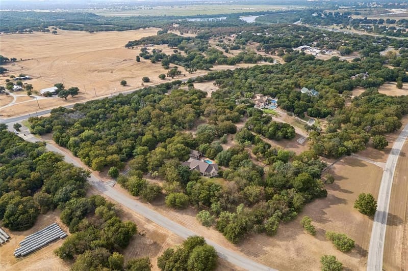 111 Driftwood Ranch Trail, Weatherford TX 76087 - Photo 2