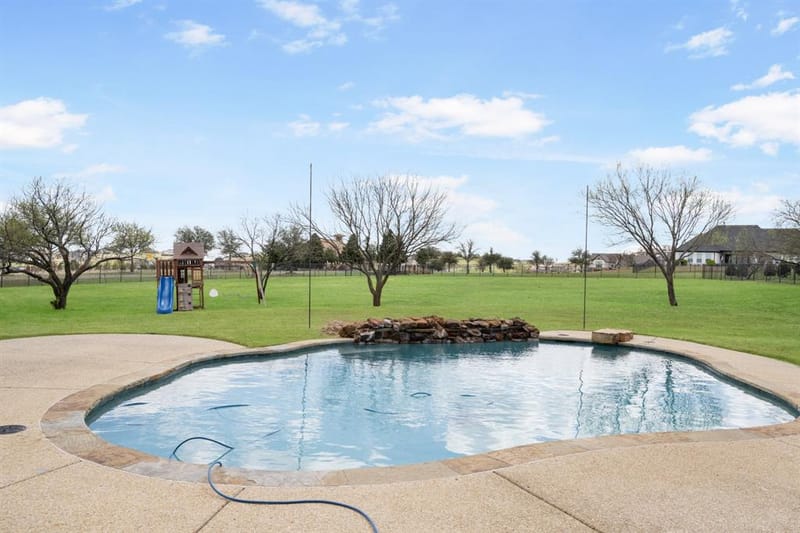224 Bearclaw Circle, Aledo TX 76008 - Photo 2