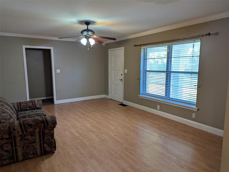 111 Murchison Street, Farmersville TX 75442 - Photo 4
