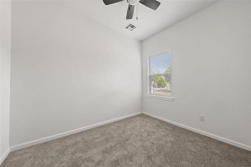 2415 S 9th Street, Waco TX 76706 - Photo 9