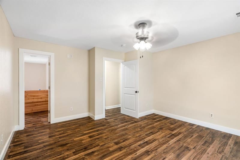 4600 Hunters Glen Court, Granbury TX 76048 - Photo 20