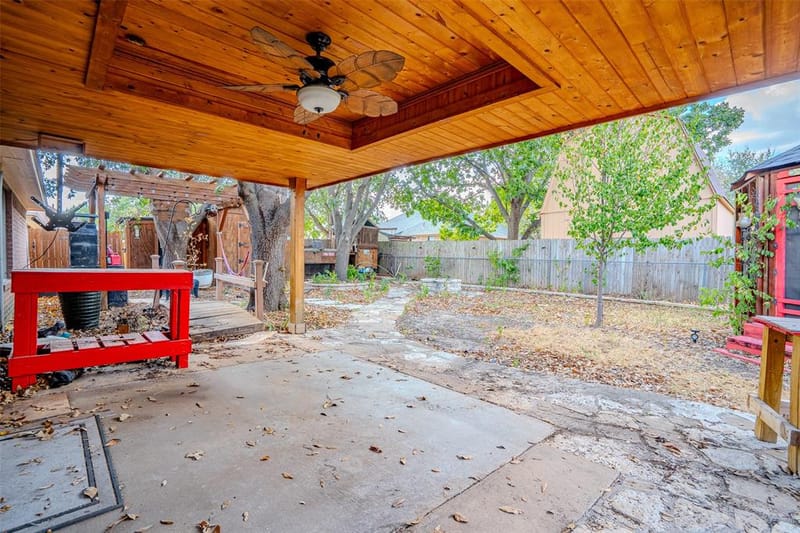 1522 Hayloft Lane, Granbury TX 76048 - Photo 34