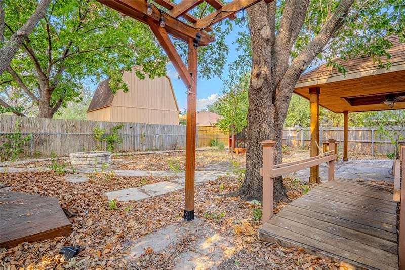 1522 Hayloft Lane, Granbury TX 76048 - Photo 33