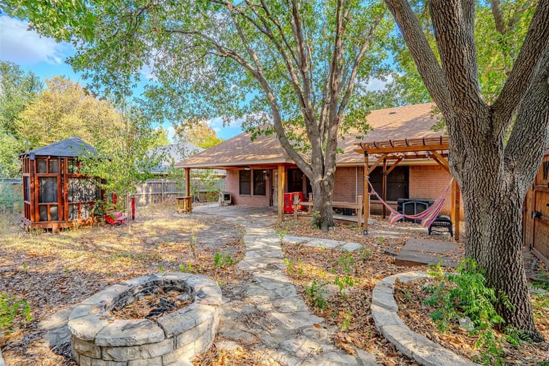 1522 Hayloft Lane, Granbury TX 76048 - Photo 29