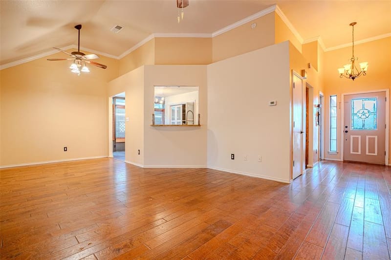 1522 Hayloft Lane, Granbury TX 76048 - Photo 8