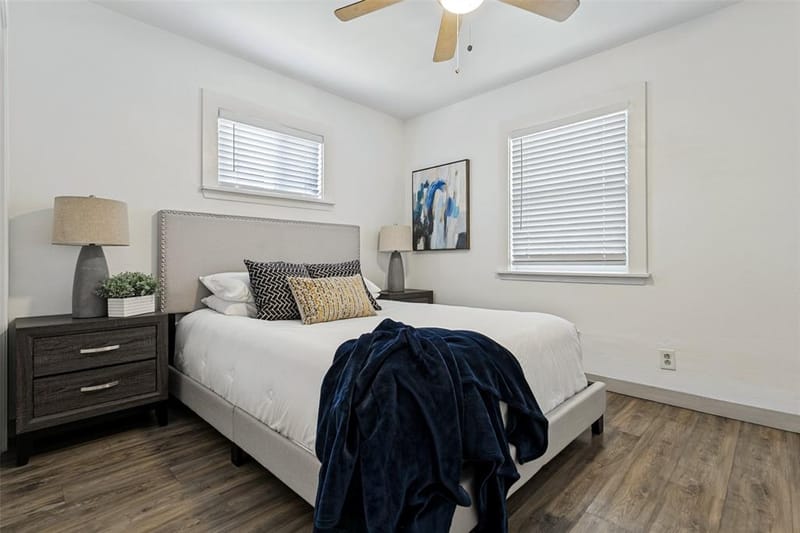403 E Franklin Street, Grapevine TX 76051 - Photo 13
