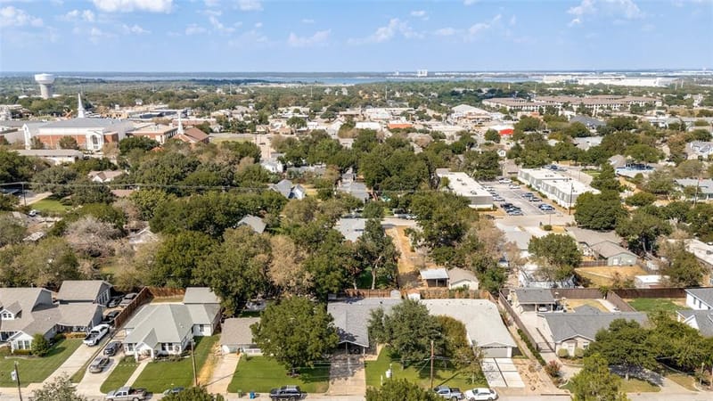 403 E Franklin Street, Grapevine TX 76051 - Photo 26