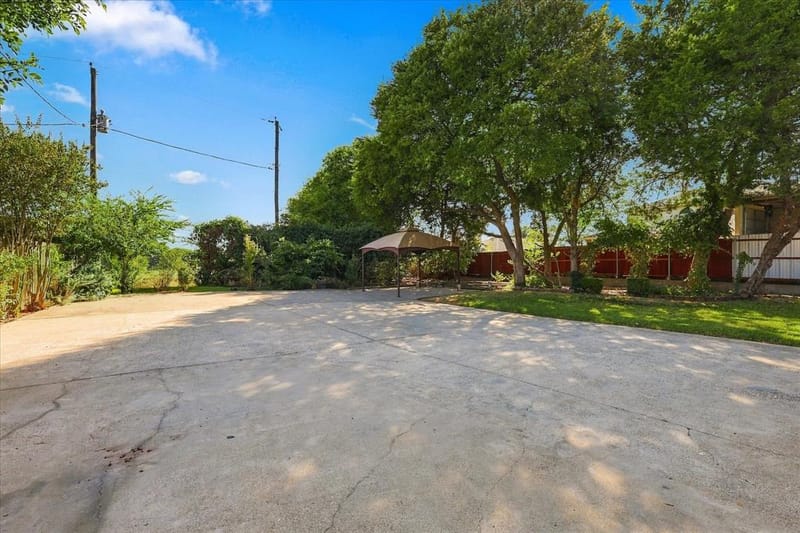 4406 Zion Road, Garland TX 75043 - Photo 31
