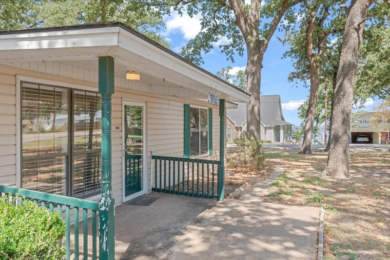 103 Harbor Haven Street, Gun Barrel City TX 75156 - Photo 9