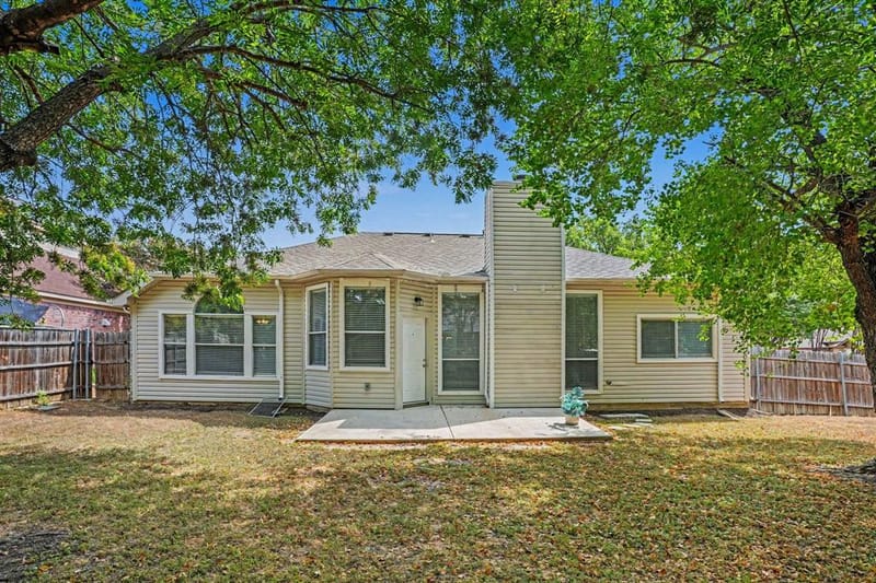 5612 Greenwich Drive, Arlington TX 76018 - Photo 17