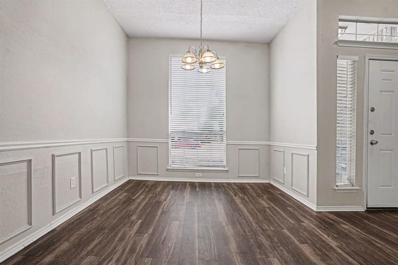 5612 Greenwich Drive, Arlington TX 76018 - Photo 7