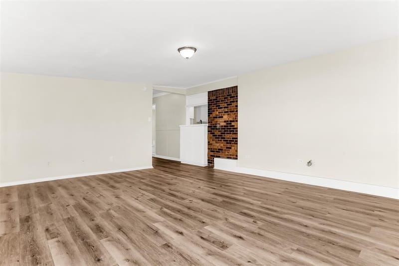 6216 Windermere Place, Fort Worth TX 76112 - Photo 10