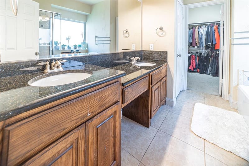 3039 Rosina, Grand Prairie TX 75054 - Photo 12