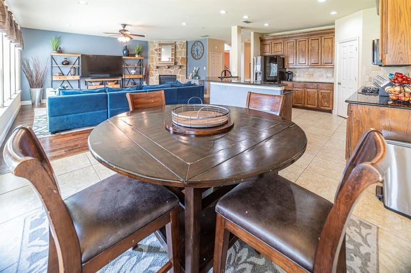 3039 Rosina, Grand Prairie TX 75054 - Photo 4