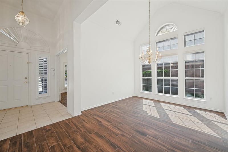 8804 Aviary Drive, McKinney TX 75072 - Photo 4