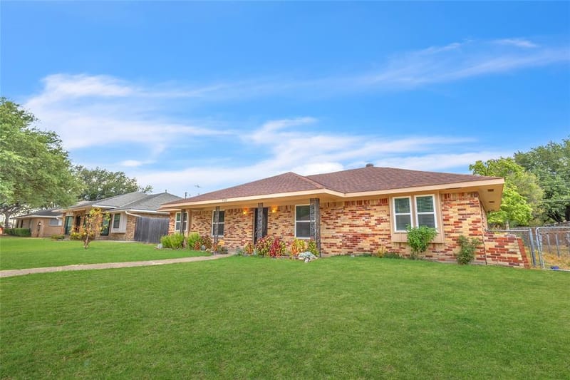 7117 Rolling Fork Drive, Dallas TX 75227 - Photo 33