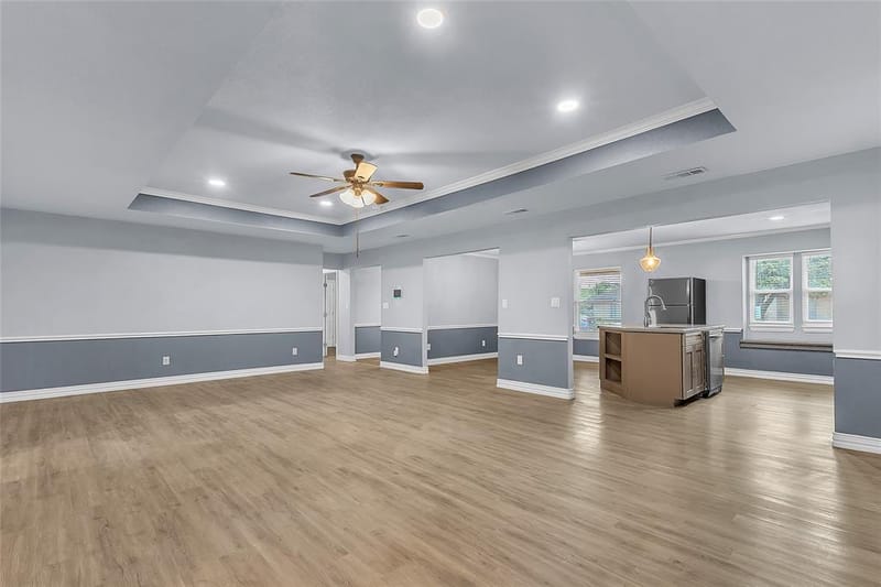 7117 Rolling Fork Drive, Dallas TX 75227 - Photo 4