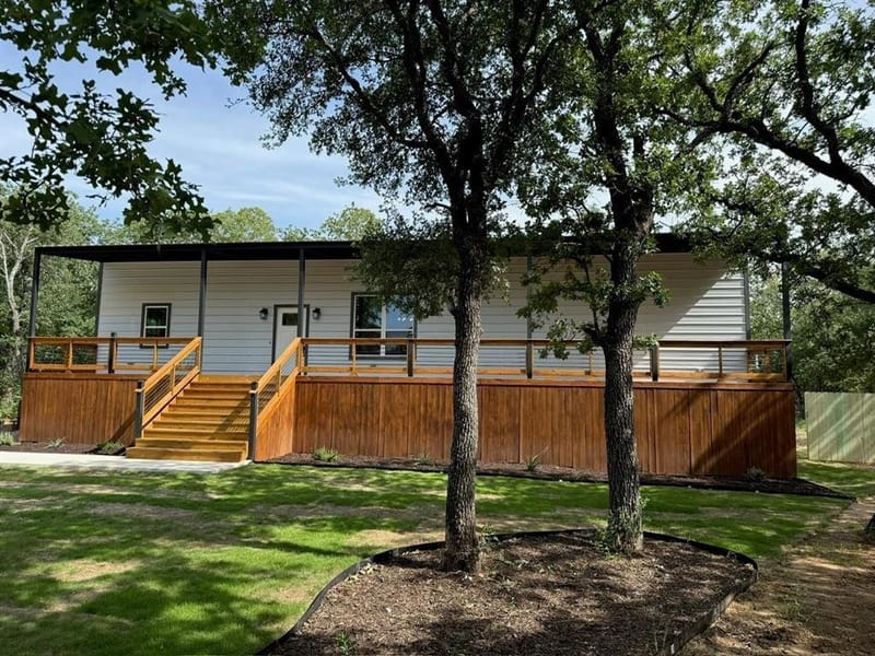 145 Greenbriar Court, Bridgeport TX 76426