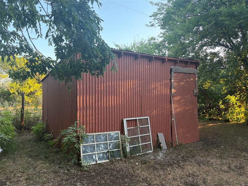 112 E Indiana Avenue, Midlothian TX 76065 - Photo 11