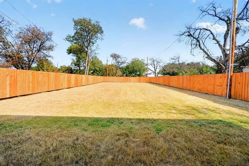 1930 Houston Street, Grand Prairie TX 75050 - Photo 34