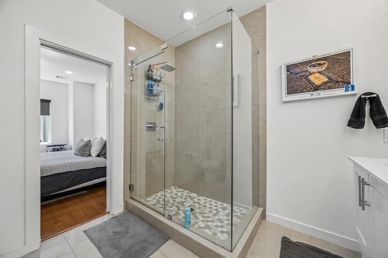 1925 California Drive # 1, Dallas TX 75204 - Photo 22