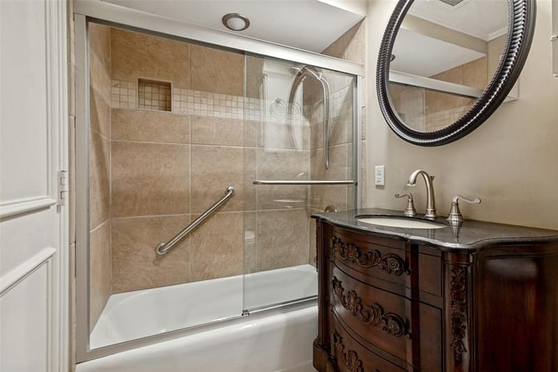 6211 W Northwest Highway # 2702, Dallas TX 75225 - Photo 17