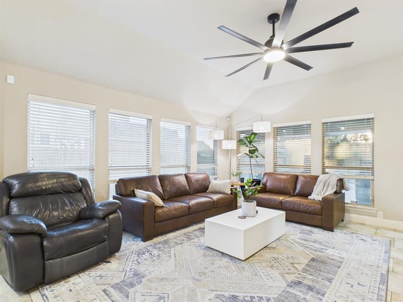 913 Mill Pond Drive, Midlothian TX 76065 - Photo 11
