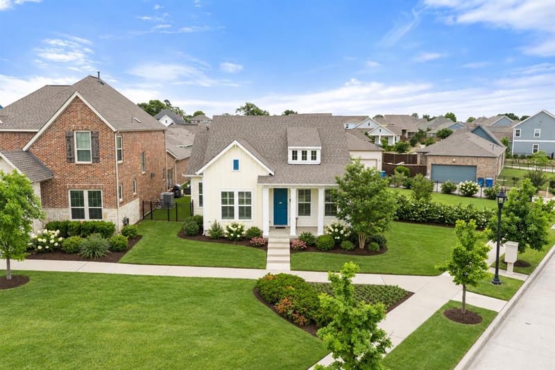 8900 Homestead Boulevard, Rowlett TX 75089 - Photo 2