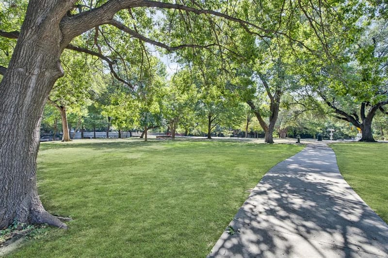 3883 Turtle Creek Boulevard # 1717, Dallas TX 75219 - Photo 18
