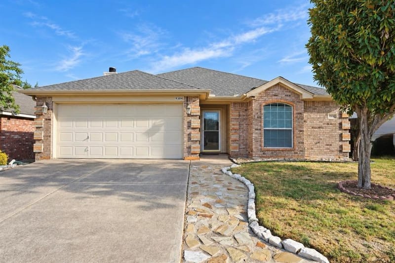 9304 Marilyn Court, White Settlement TX 76108