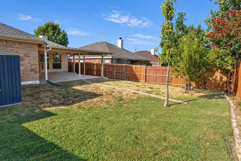 9304 Marilyn Court, White Settlement TX 76108 - Photo 18