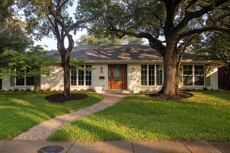 6214 Glennox Lane, Dallas TX 75214