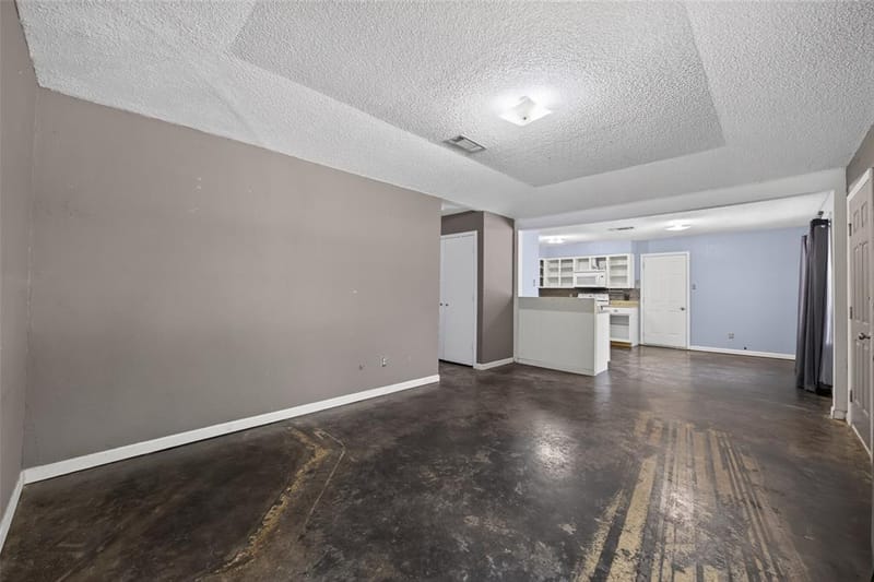 5211 Hideaway Court, Arlington TX 76017 - Photo 6