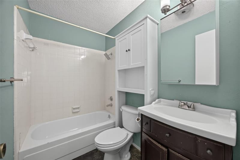 5211 Hideaway Court, Arlington TX 76017 - Photo 16