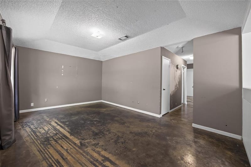 5211 Hideaway Court, Arlington TX 76017 - Photo 5