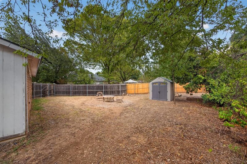 5211 Hideaway Court, Arlington TX 76017 - Photo 20