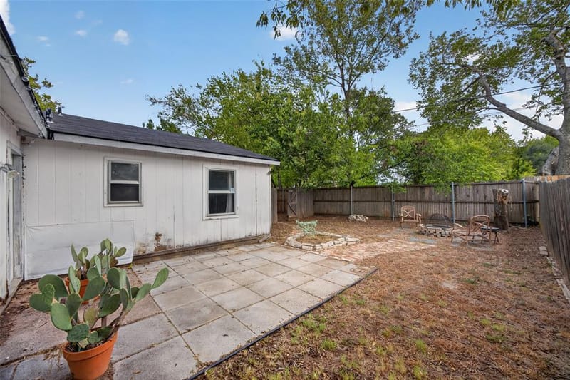5211 Hideaway Court, Arlington TX 76017 - Photo 18