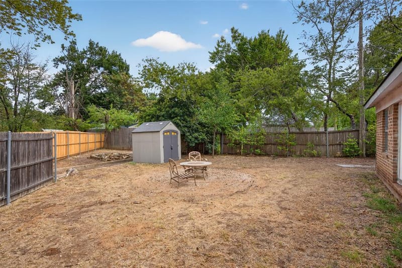 5211 Hideaway Court, Arlington TX 76017 - Photo 21